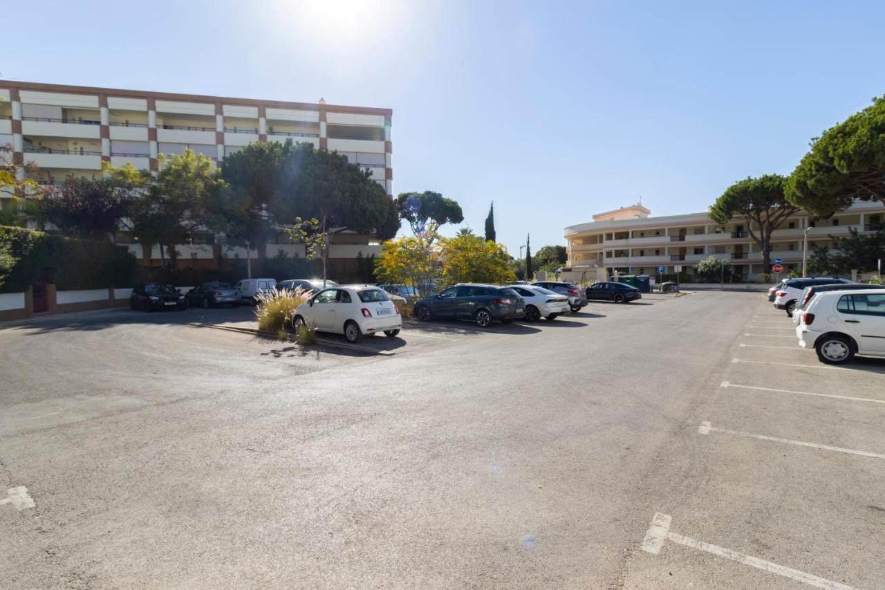 Zarco - Cosy Apartment In Vilamoura With A Balcony With View To The 2 Swimming Pools - Near The Beach & The Marina Quarteira Dış mekan fotoğraf