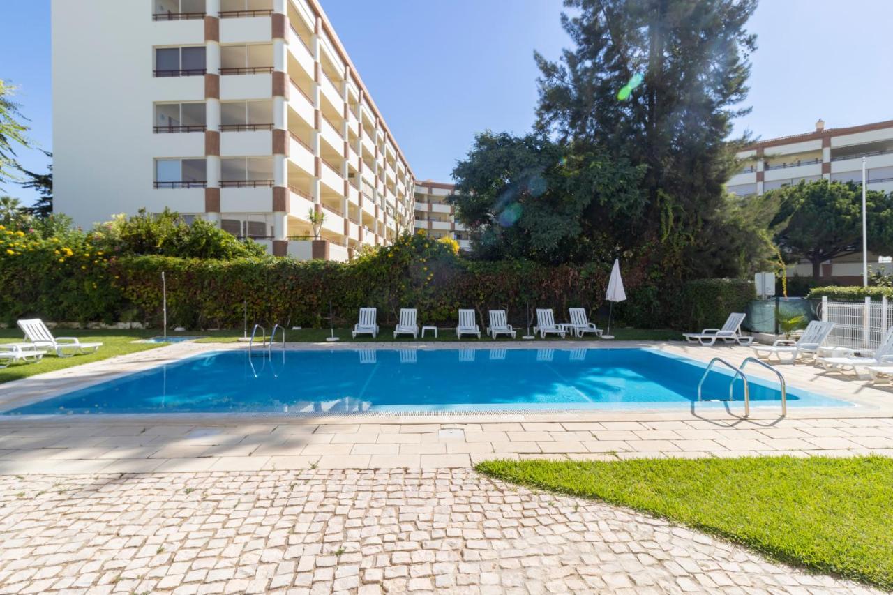 Zarco - Cosy Apartment In Vilamoura With A Balcony With View To The 2 Swimming Pools - Near The Beach & The Marina Quarteira Dış mekan fotoğraf